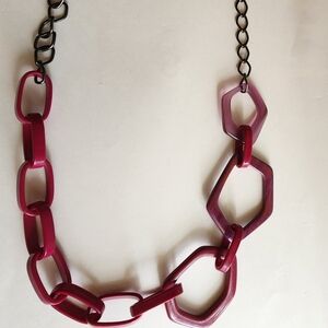 Pink acrylic chain necklace